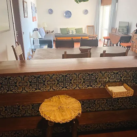 Apartment Rocha Front House