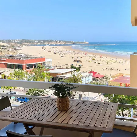 Apartamento Rocha Front House *